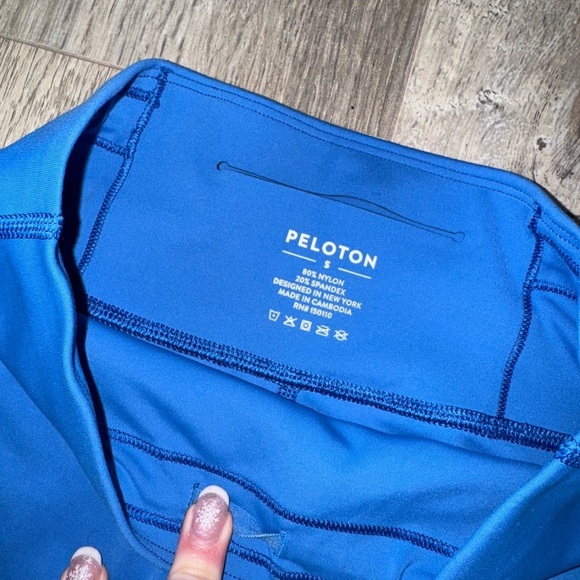 Peloton Move Mission Capri Blue Leggings - Picture 6 of 7